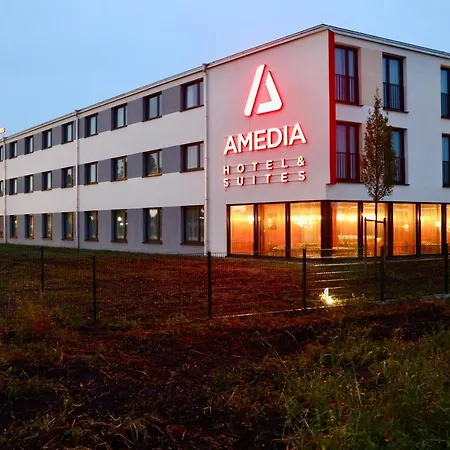 Amedia And Living Apartment